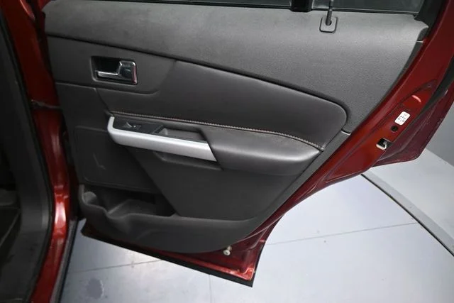 Used 2014 Orange Ford SEL image 15