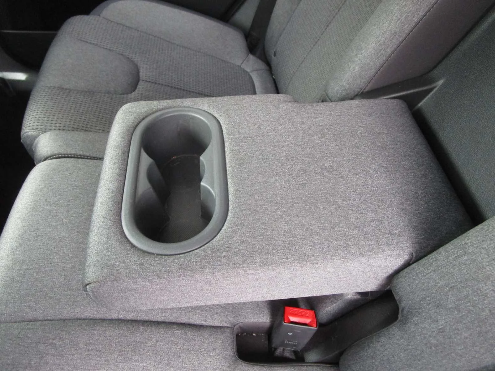 Used 2023 Portofino Gray Hyundai SEL image 9