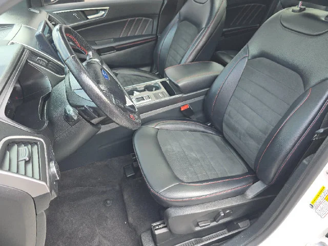 Used 2022 White Metallic Ford ST Line image 9