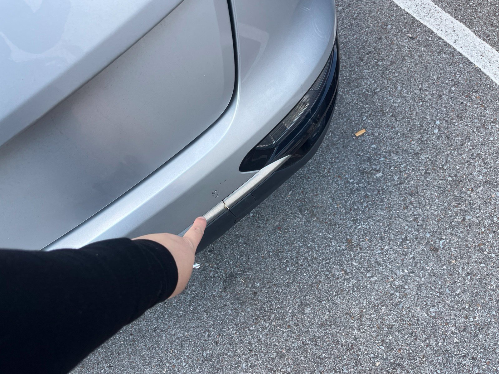 Used 2020 Sparkling Silver Kia LX image 17