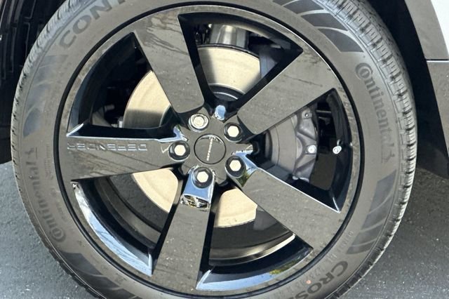 New 2026 Borasco Grey Land Rover X-Dynamic SE image 24