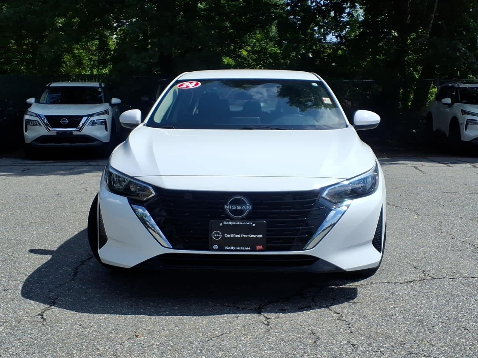 Certified Used 2024 Fresh Powder Nissan SV image 2
