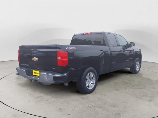 Used 2014 Black Chevrolet LT image 5