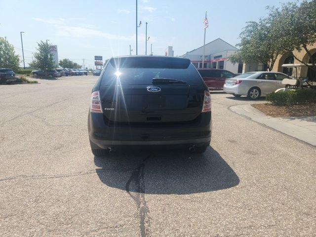 Used 2008 Black Clearcoat Ford SE image 2