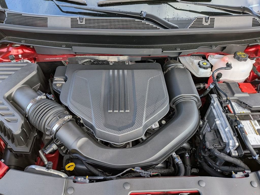 2025 Chevrolet Traverse LT - Photo 13