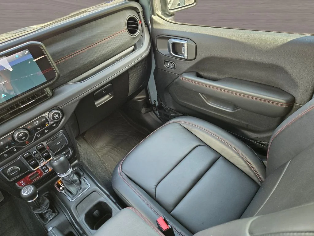 Used 2024 Gray Jeep Rubicon image 15