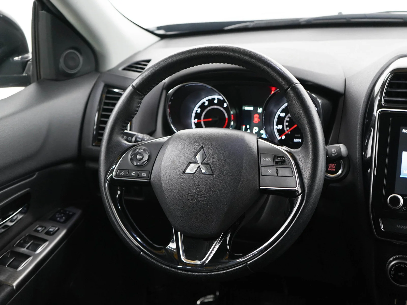Used 2024 Black Mitsubishi SE image 14
