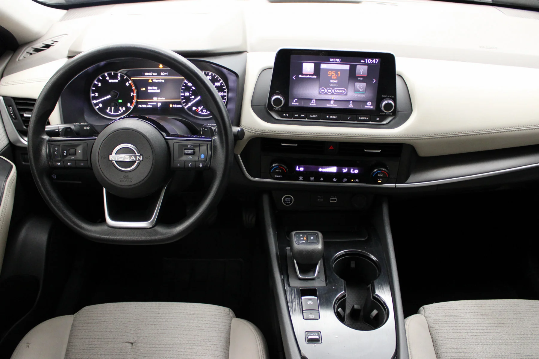 Used 2023 Super Black Nissan FWD SV image 29