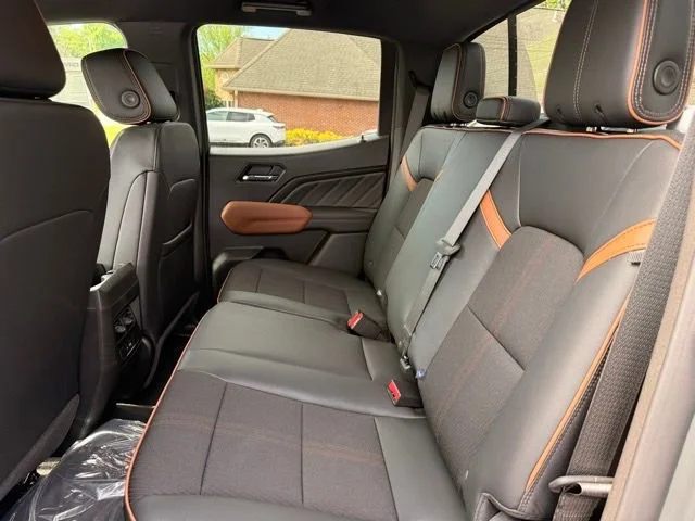 2026 GMC Canyon AT4 - Photo 14