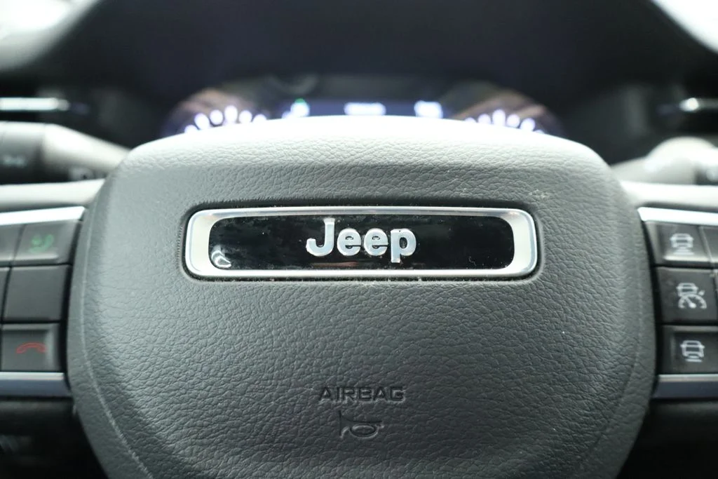 Used 2024 White Jeep Limited image 36