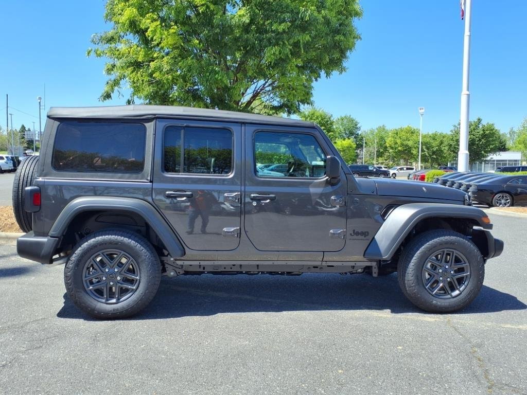 2025 Jeep Wrangler 4-Door Sport S - Photo 19