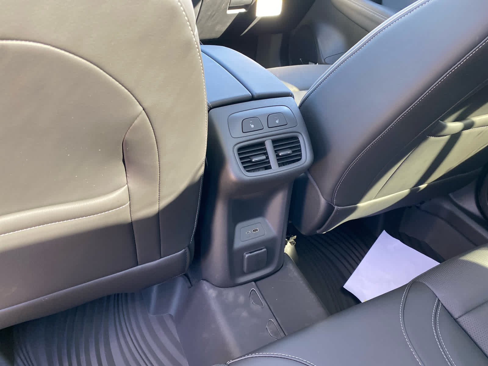 2026 Buick Envision Avenir - Photo 22