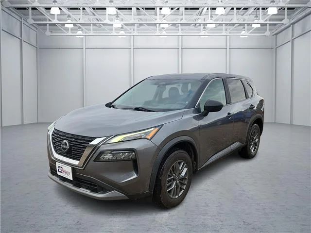 Used 2023 Gray Nissan S image 1