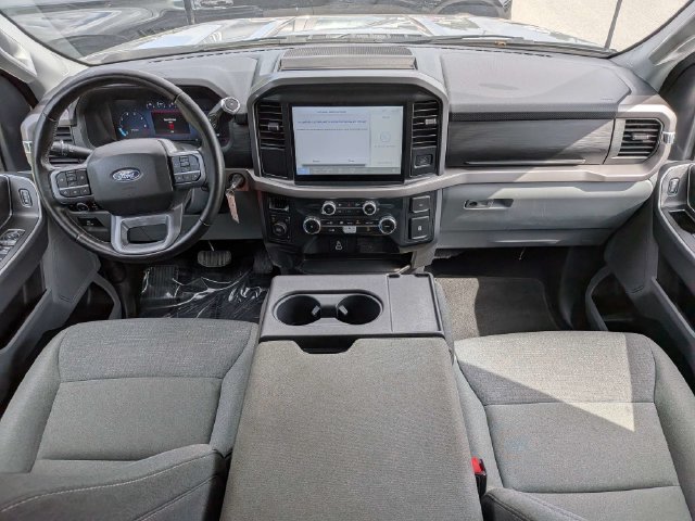 Used 2025 Silver Ford XLT image 14