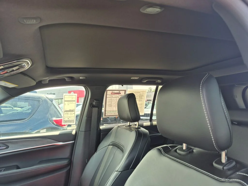 Used 2024 Black Jeep 4xe image 11