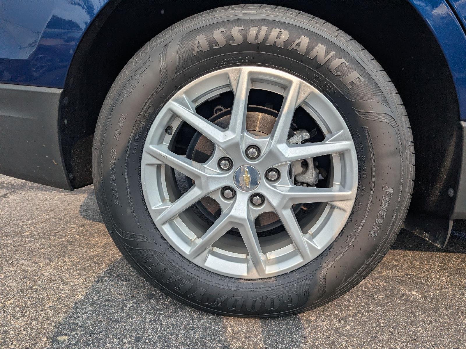 Used 2022 Blue Glow Metallic Chevrolet LT image 11