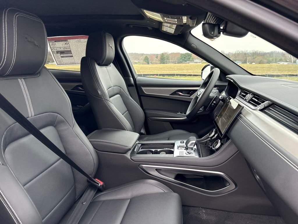 2026 Jaguar F-Pace R-Dynamic S - Photo 18