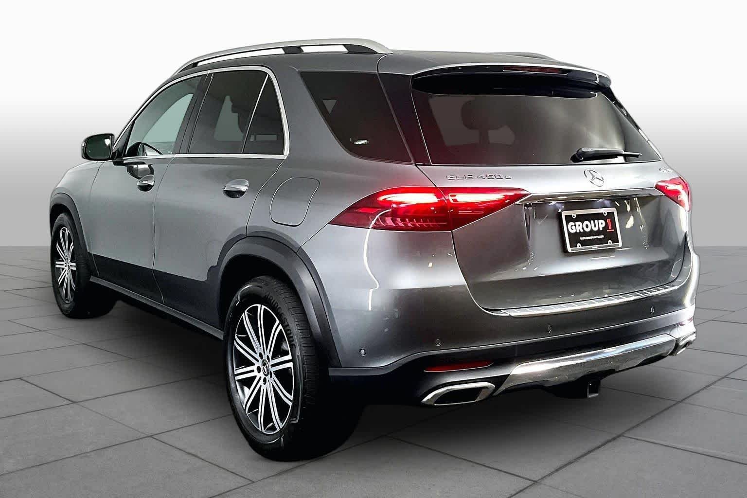 Used 2025 Selenite Grey Metallic Mercedes-Benz GLE 450e image 17