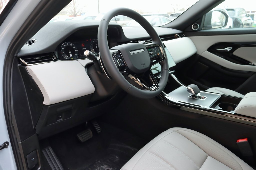 2026 LAND ROVER RANGE ROVER EVOQUE - Image 12