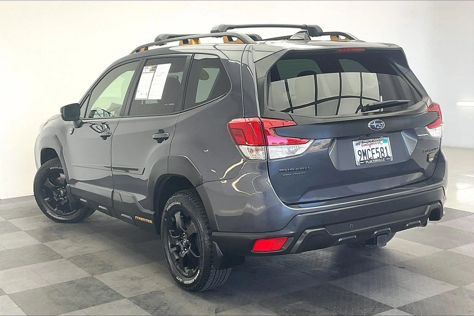 Used 2024 Magnetite Gray Metallic Subaru Wilderness image 10
