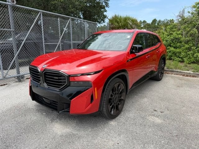 2023 BMW XM Base