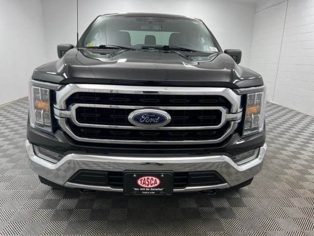 Used 2023 Black Ford XLT image 3