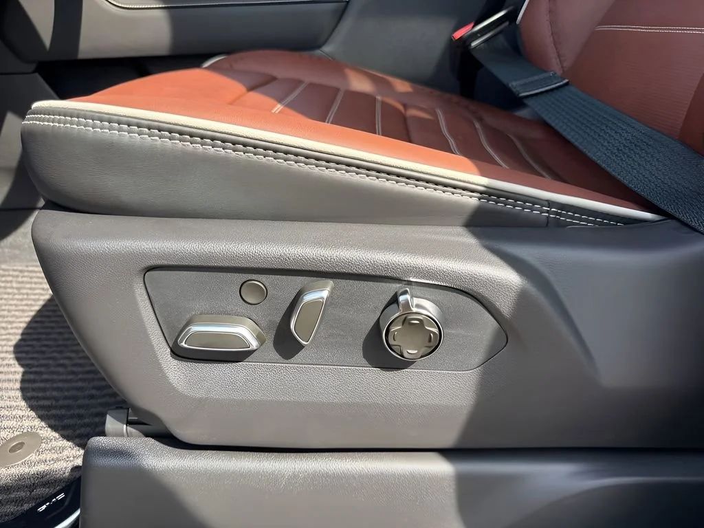New 2026 Sterling Metallic GMC Denali Ultimate image 10