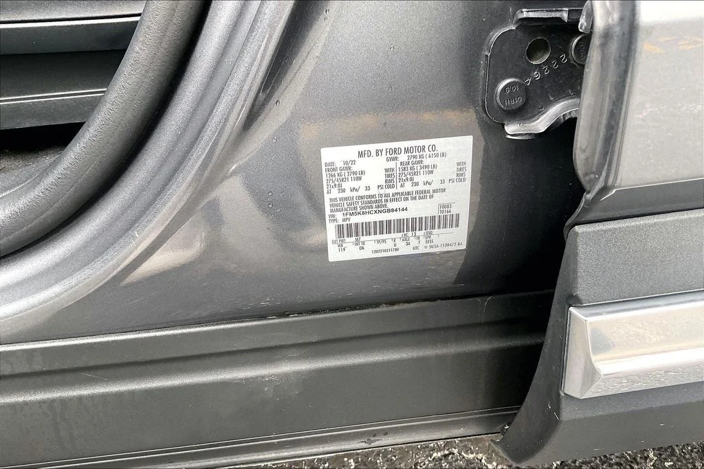 Used 2022 Gray Ford Platinum image 34