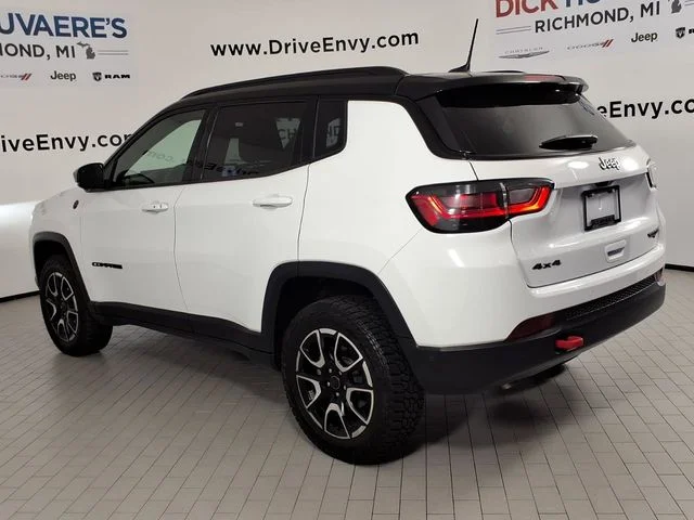 Used 2025 White Jeep Trailhawk image 6
