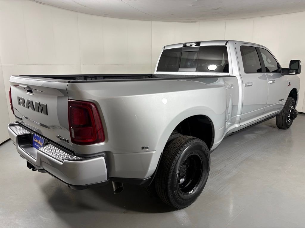 New 2026 Silver-Zynith Exterior Paint RAM Laramie image 8