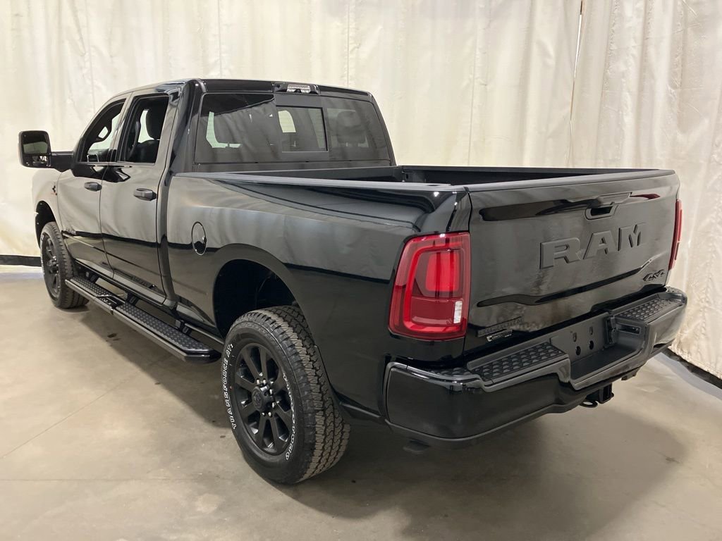 New 2026 Diamond Black Crystal Pearl-Coat Exterior Paint RAM Big Horn image 20