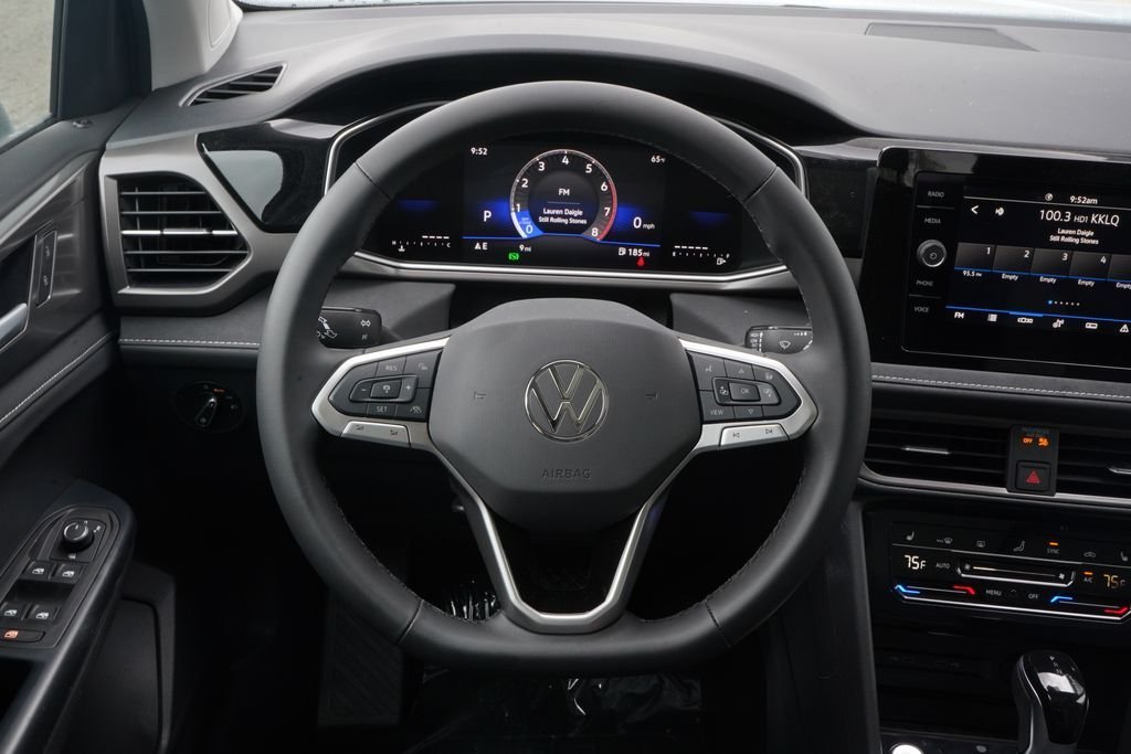 New 2026 Monument Gray W/Deep Black Roof Volkswagen 1.5T SE Black image 9
