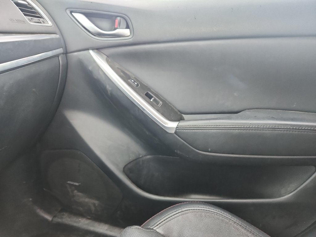 Used 2016 Titanium Flash Mica Mazda Grand Touring image 24