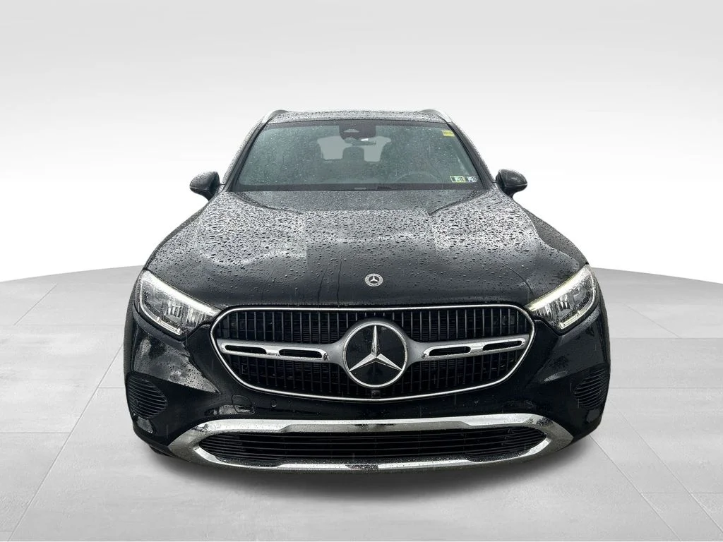 Used 2026 Black Mercedes-Benz GLC 300 image 8