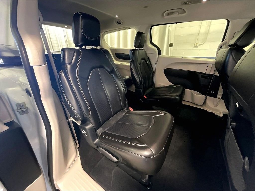 Used 2023 White Chrysler Touring L image 16