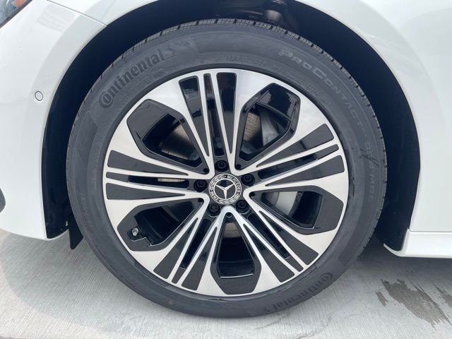 2025 Mercedes-Benz E-Class E350 - Photo 7