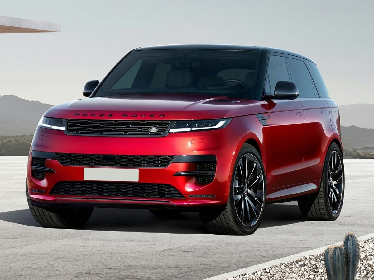 Used 2023 Gray Land Rover SE image 1