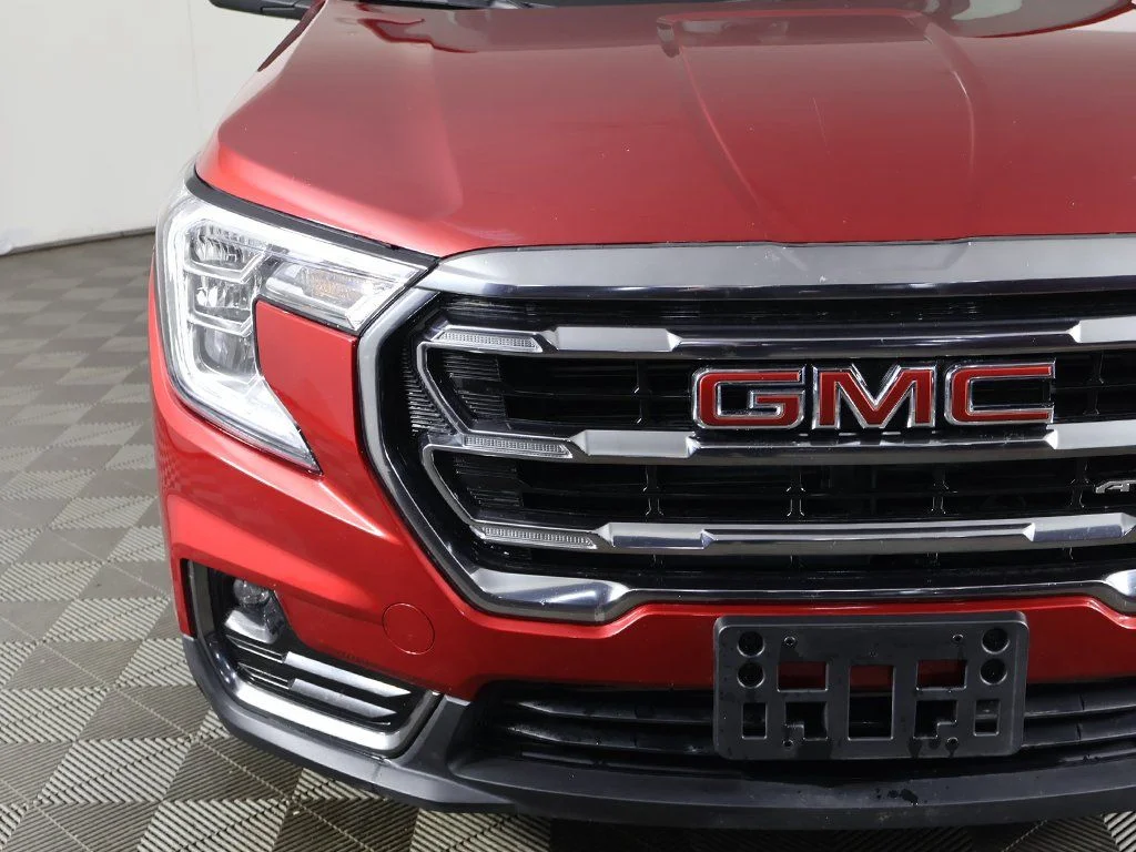 Used 2024 Red GMC AT4 image 13