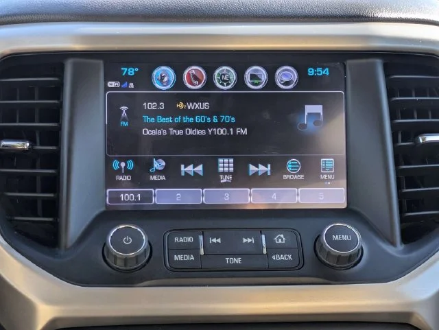 Certified Used 2019 Summit White GMC Denali image 18