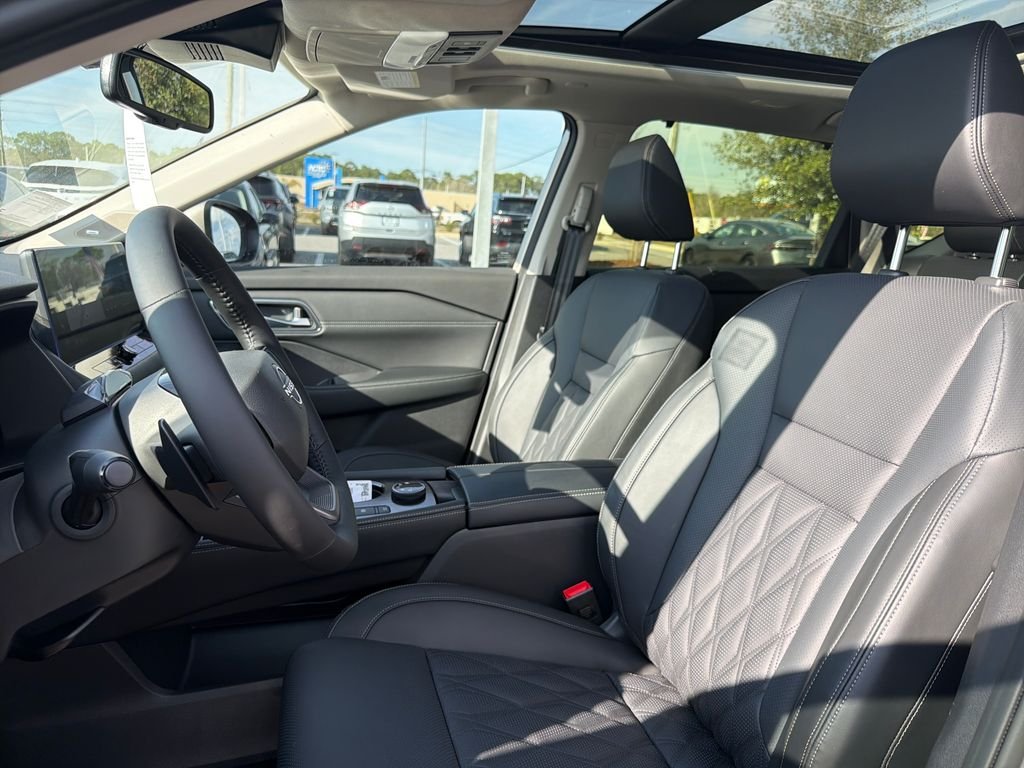 New 2026 Nissan Rogue Platinum 4D Sport Utility