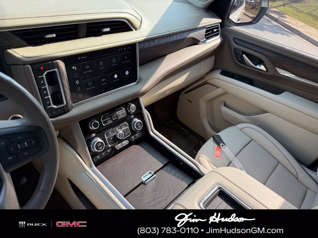 Used 2023 WHITE FROST TRICOAT GMC Denali image 34