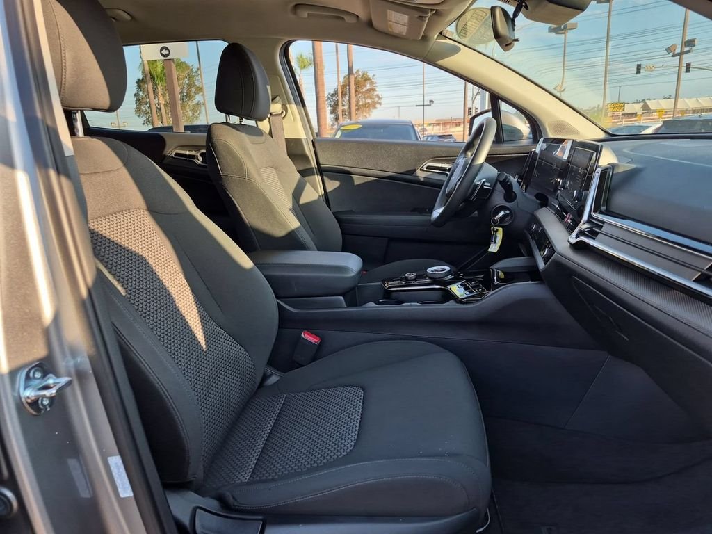 Certified Used 2025 Steel Gray Kia LX image 28