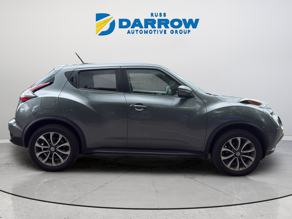 Used 2017 Gray Nissan SL image 6