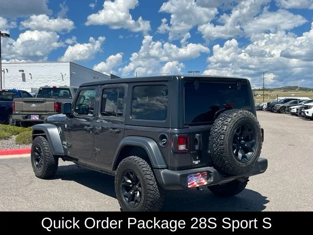 Used 2018 Gray Jeep Unlimited Sport S image 3