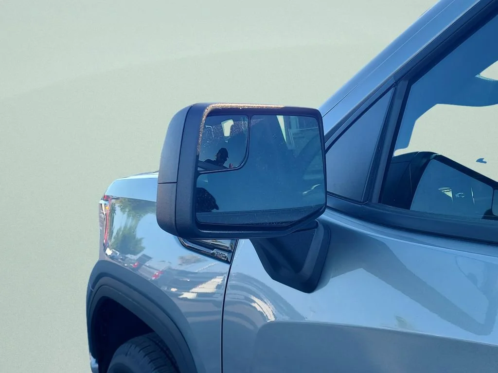 New 2026 Sterling Metallic GMC Elevation image 26