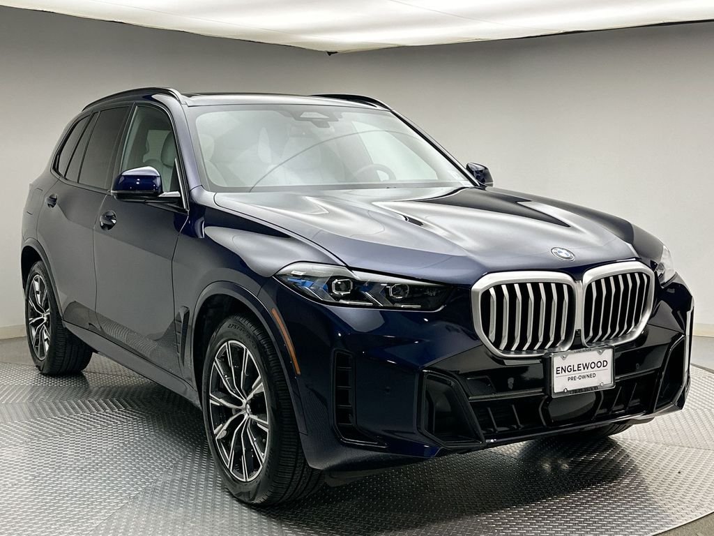 Used 2025 Blue BMW xDrive40i image 15