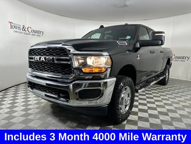 2023 RAM 2500 Tradesman 4X4 Crew Cab SWB's photo
