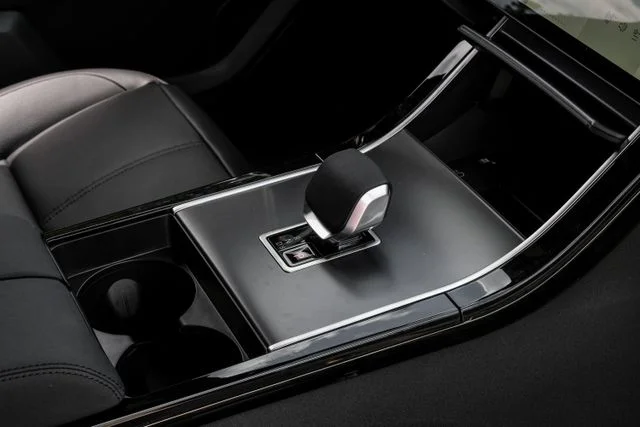 New 2026  Land Rover S image 29