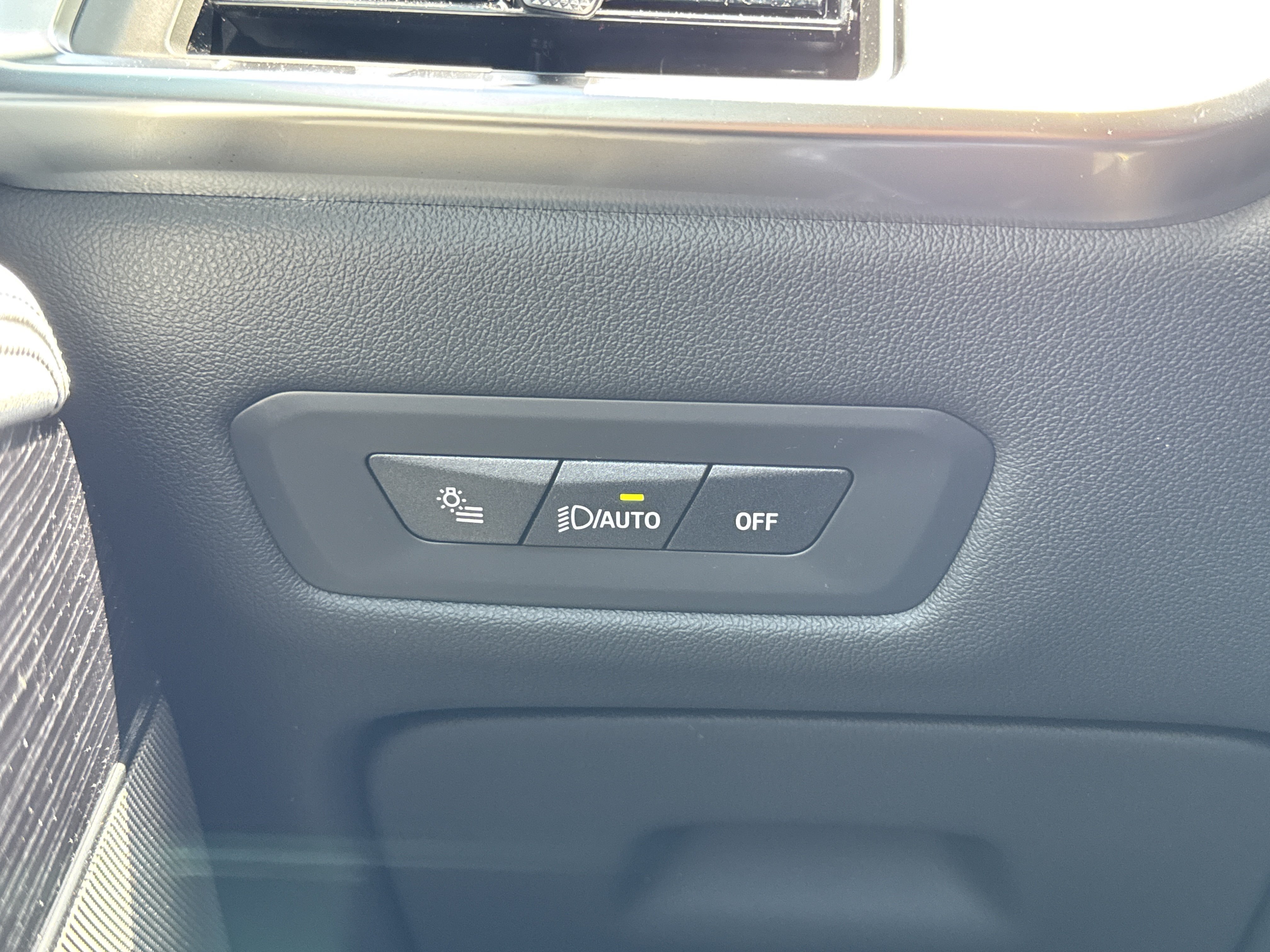 New 2026 SKYSCRAPER GREY BMW xDrive40i image 19