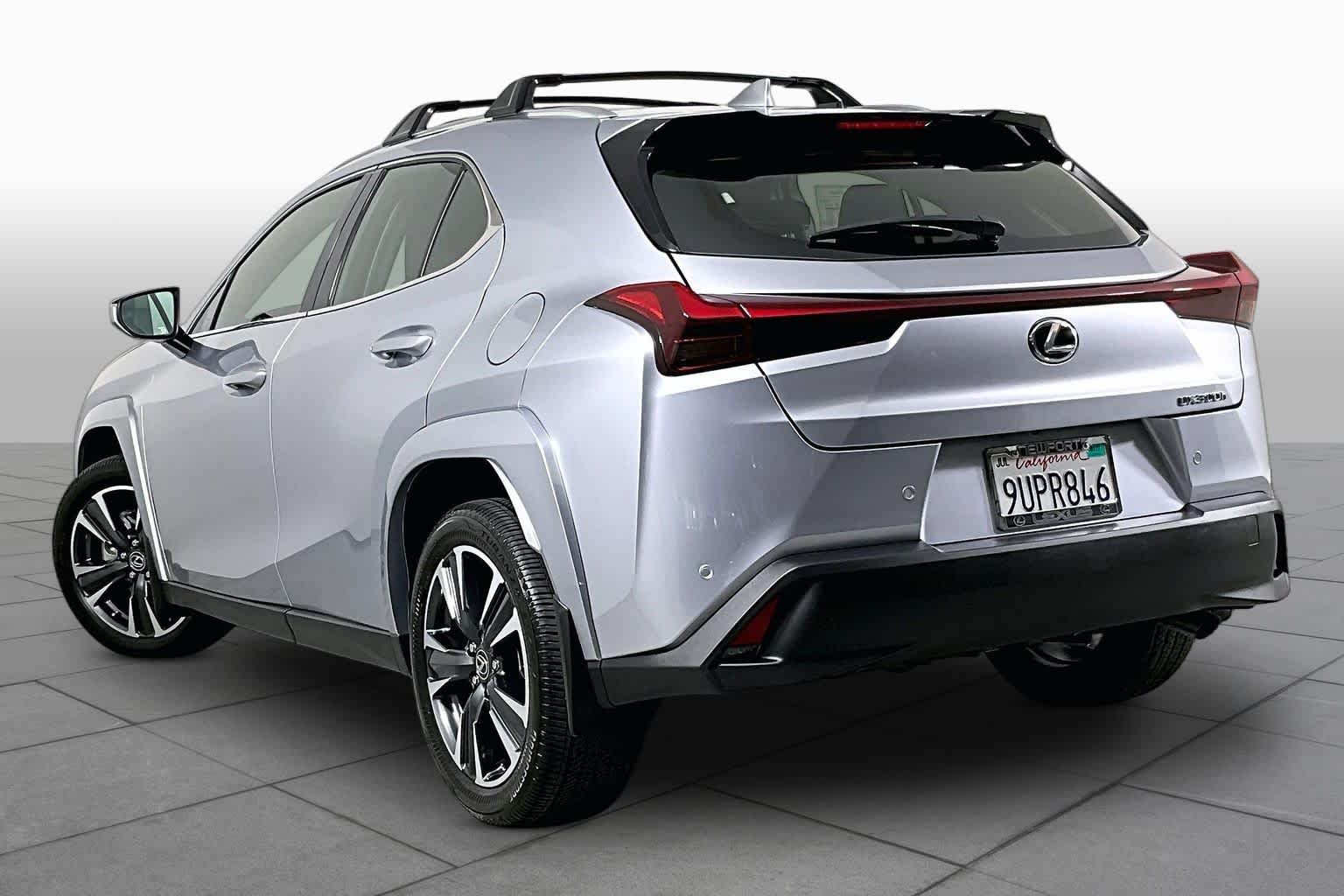 Used 2025 Iridium Lexus Premium image 11